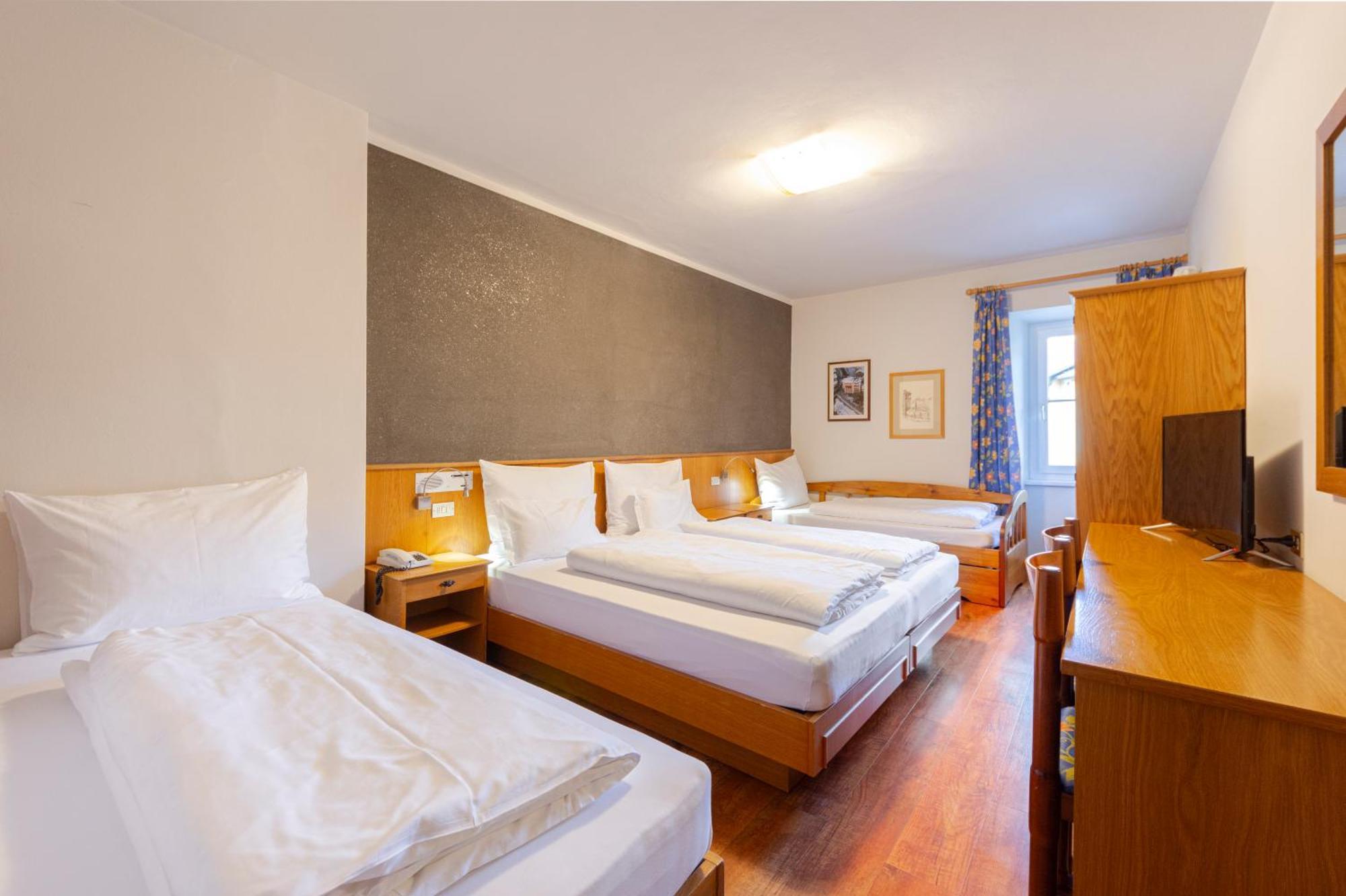 Hotel Stella Moena Exterior photo